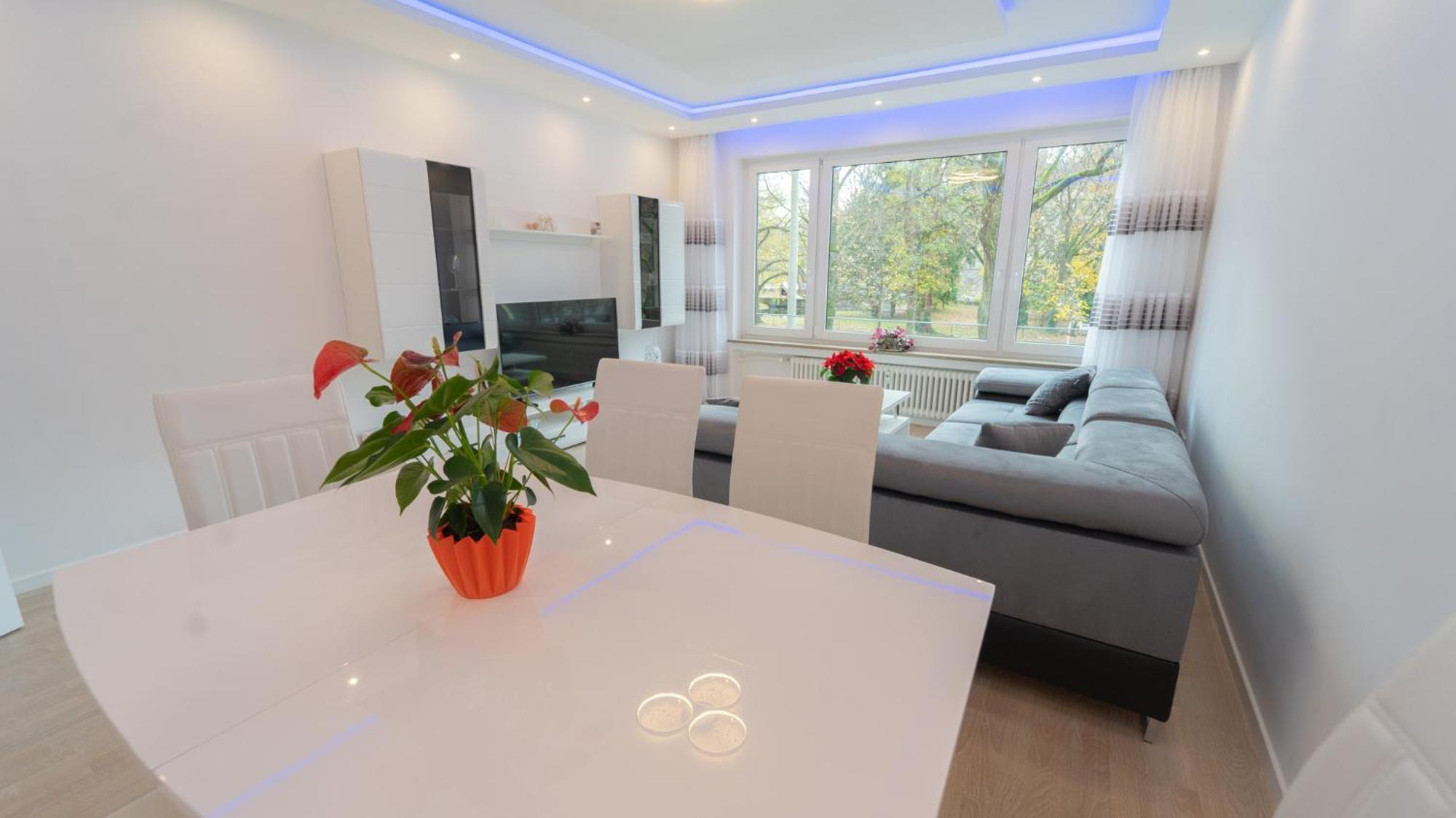 Mega Lux Apartment 에즐링겐 외부 사진
